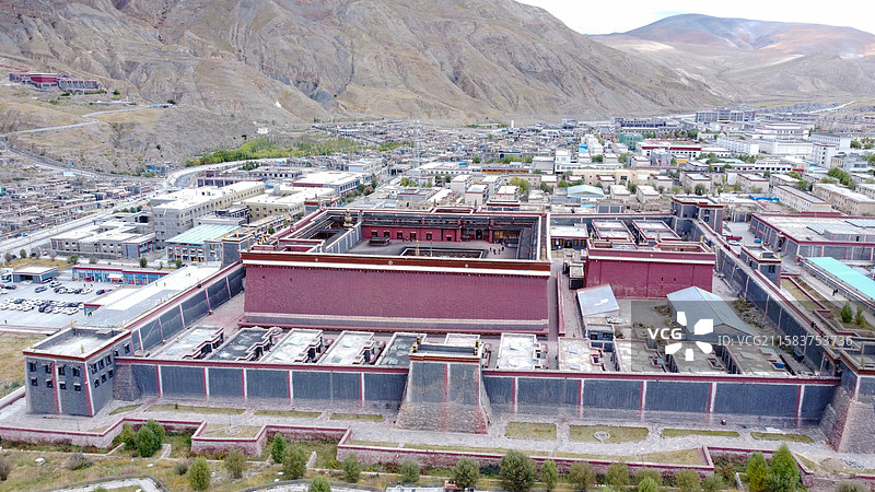 西藏日喀则萨迦县萨迦寺风光图片素材