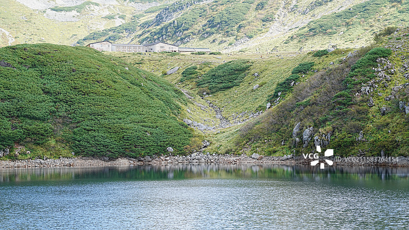 日本立山黑部 高山湖泊图片素材