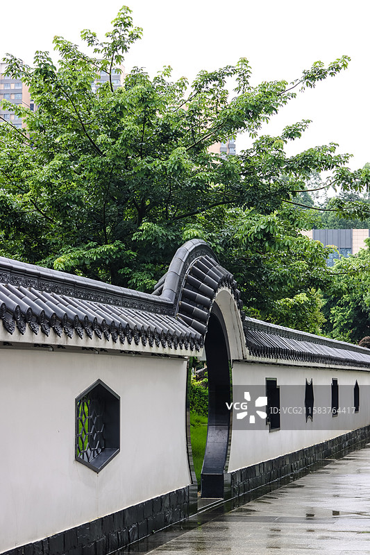 别人学校的角落……图片素材