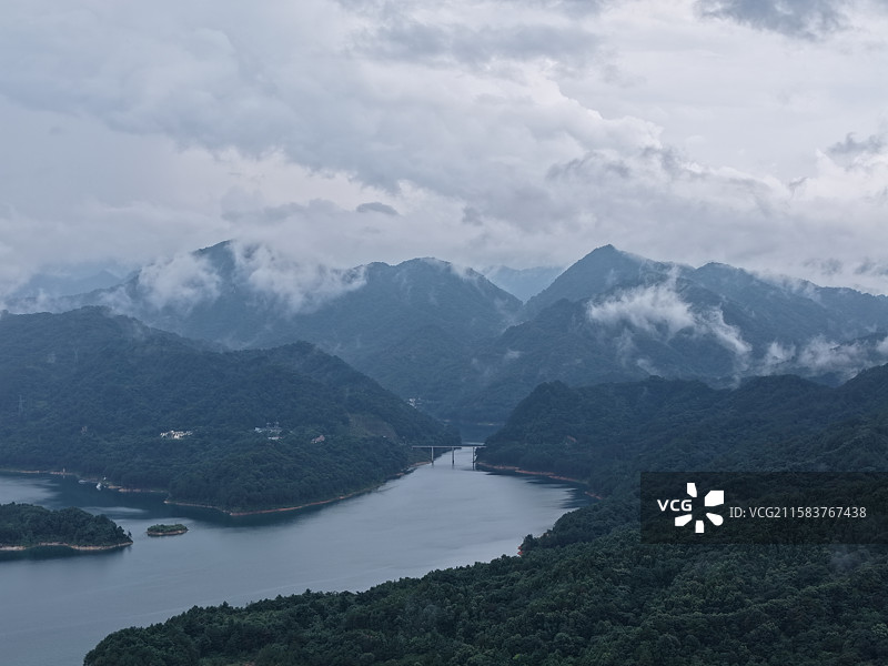 韶关乳源瑶族自治县东坪镇南水水库风光图片素材