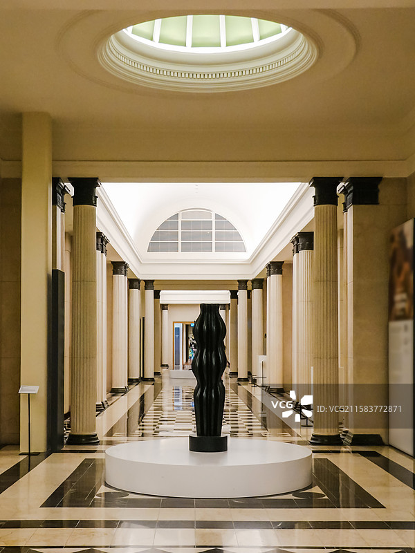 新加坡国家美术馆室内展厅，南洋风格建筑，旧高等法院图片素材