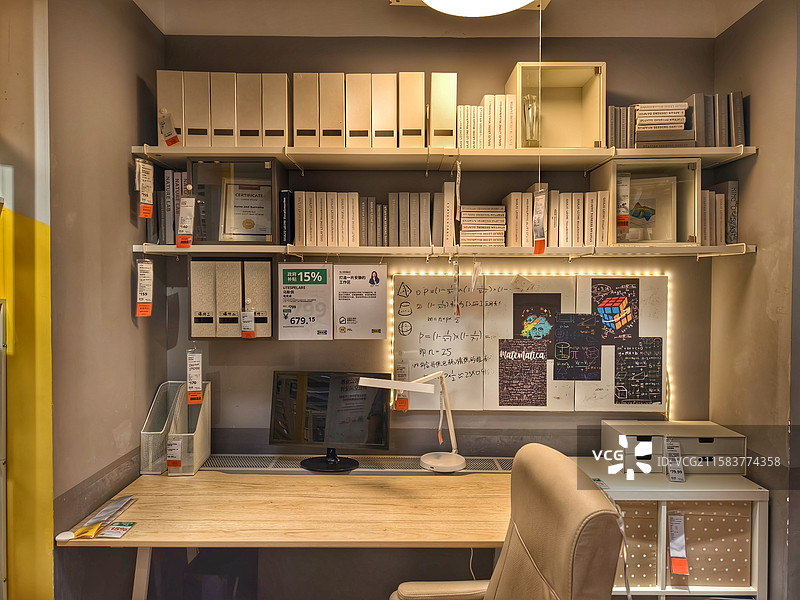 办公室书桌布置图片素材