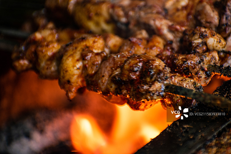 新疆伊犁烤肉、烧烤、烤串、羊肉串、牛肉串图片素材