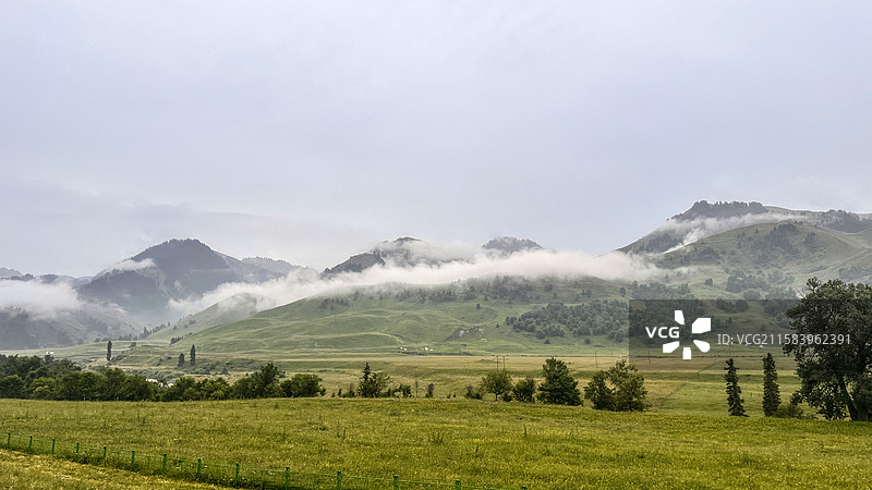 盘山公路，独库公路，汽车广告背景图图片素材