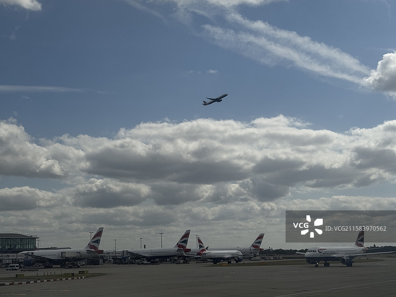 伦敦希思罗机场英国航空图片素材