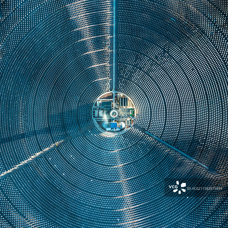 青海德令哈50兆瓦光热电站图片素材