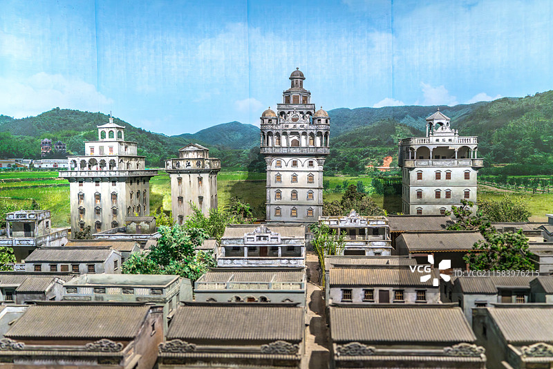 广东省博物馆展示的开平碉楼与村落模型图片素材