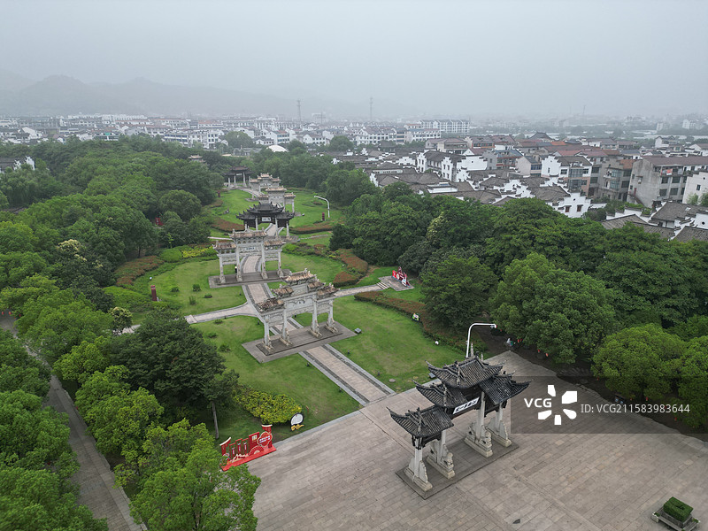 浙江金华浦江江南第一家牌坊群航拍视角图片素材