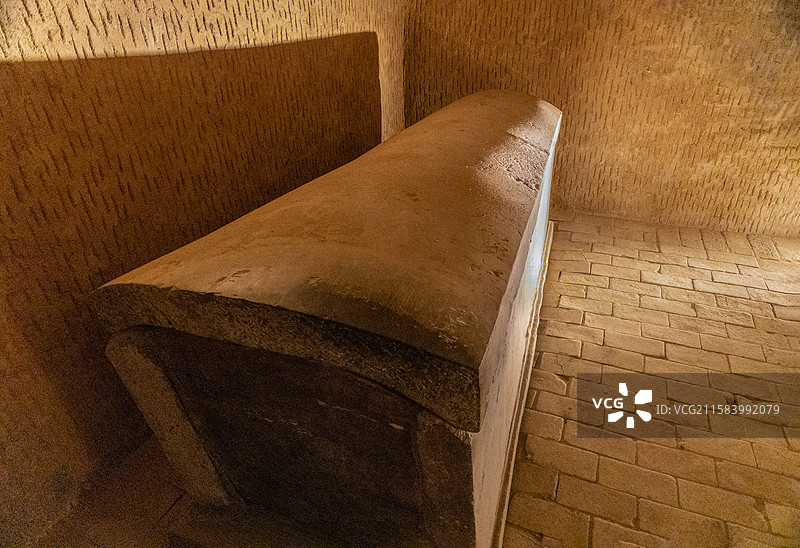 河南省洛阳古墓博物馆“典型墓葬陈列”展：北魏元暐墓（1928年发现于洛阳城北四公里盘龙冢村东南地）图片素材