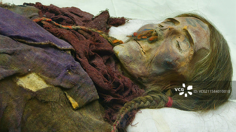 新疆巴音郭楞蒙古自治州博物馆藏扎滚鲁克女性干尸图片素材