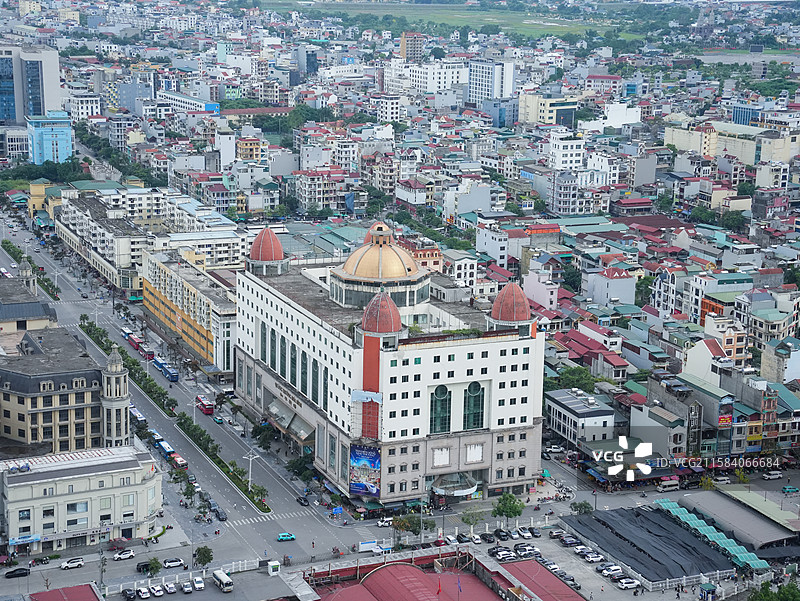 越南芒街市高角度鸟瞰图图片素材