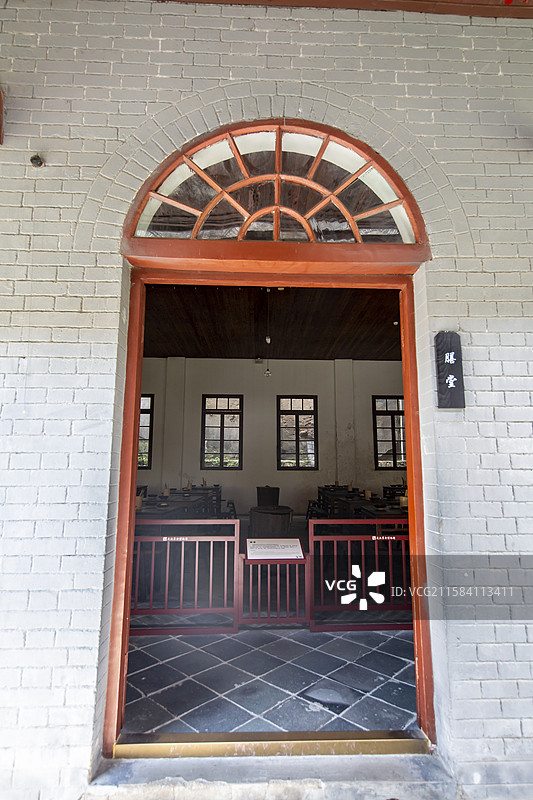 湖北省武汉革命博物馆毛泽东同志主办的中央农民运动讲习所旧址（武昌农讲所旧址纪念馆）：膳堂图片素材