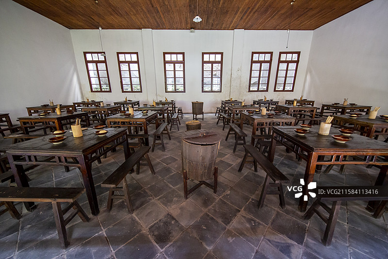 湖北省武汉革命博物馆毛泽东同志主办的中央农民运动讲习所旧址（武昌农讲所旧址纪念馆）：膳堂图片素材