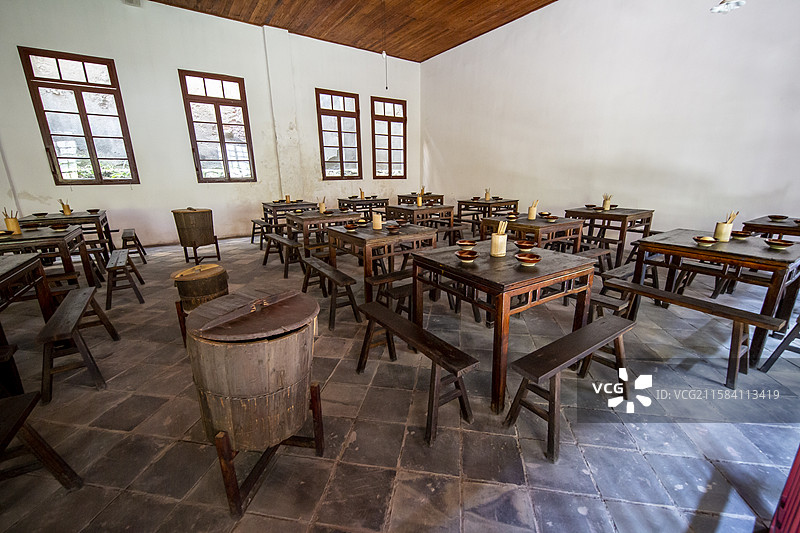 湖北省武汉革命博物馆毛泽东同志主办的中央农民运动讲习所旧址（武昌农讲所旧址纪念馆）：膳堂图片素材