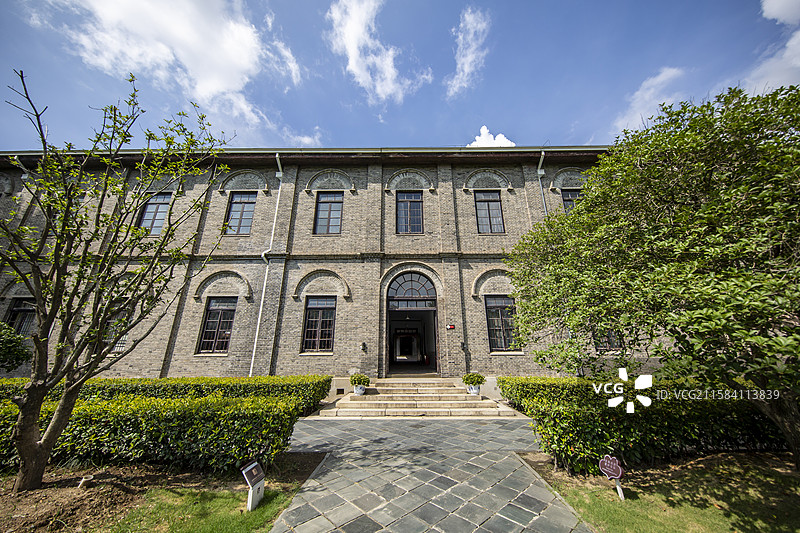 湖北省武汉革命博物馆毛泽东同志主办的中央农民运动讲习所旧址（武昌农讲所旧址纪念馆）：学生寝室图片素材