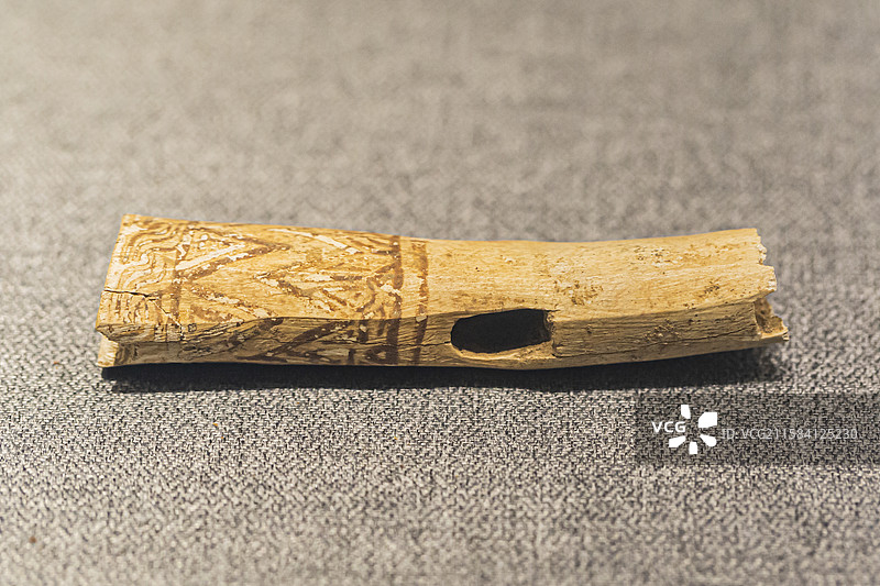 骨镳 战国时期 故郡出土 河北省石家庄市行唐博物馆藏品图片素材