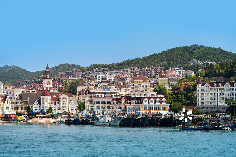 中国大连菱角湾老虎滩海洋公园渔人码头图片素材