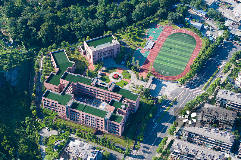 学校 大学 操场 足球场 运动场图片素材