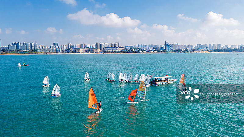 广西北海侨港一带一路帆船赛图片素材