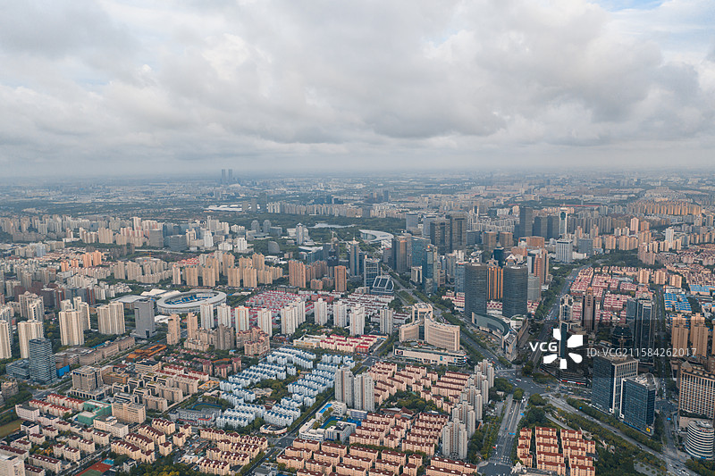 航拍上海浦东世纪大道沿线图片素材