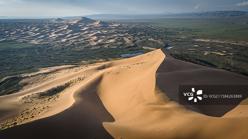 青海湖金沙湾和沙岛图片素材