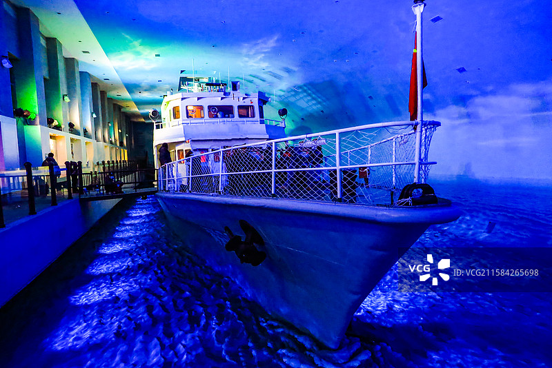 中国海关博物馆藏品，中国海关902艇，光荣艇，春潮雕塑，大力神杯图片素材