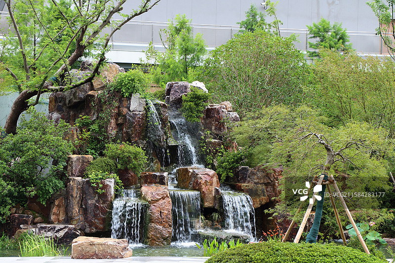公园瀑布造景 摄于锦绣文华公园图片素材