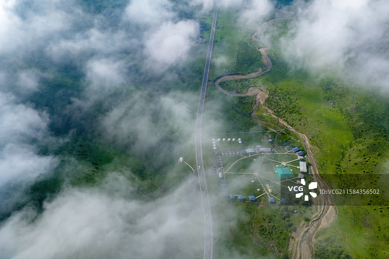 航拍桑科草原云景风光图片素材