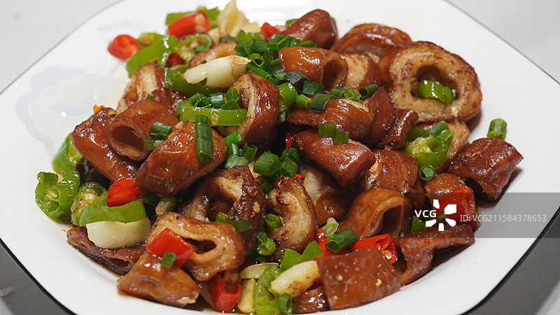 爆炒肥肠尖椒炒大肠家常菜美食图片素材