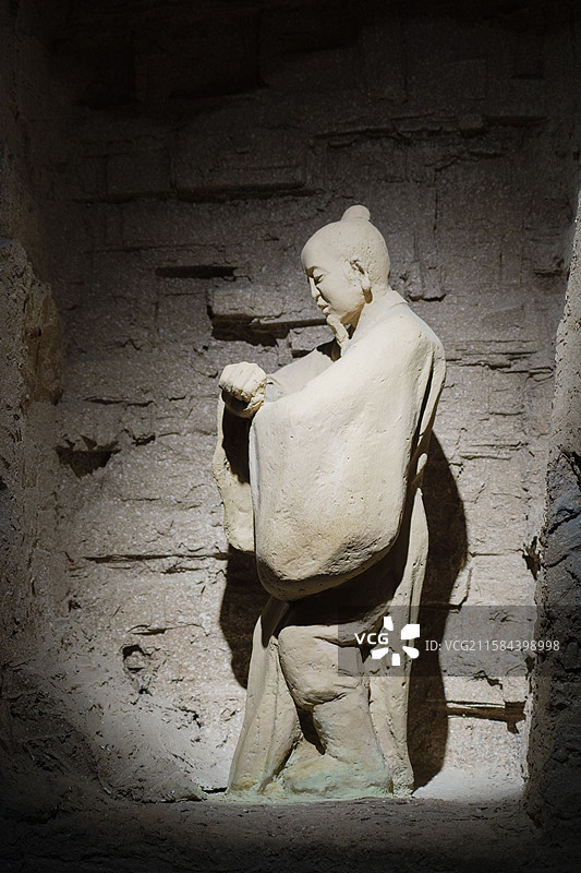 十堰武当山武当博物馆武当太极十三势雕塑之五行八卦3 - 挤劲图片素材