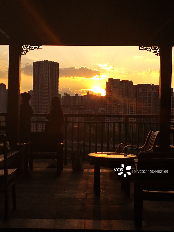 鸿恩寺日落图片素材