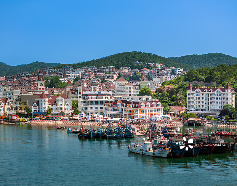 中国大连菱角湾老虎滩海洋公园渔人码头航拍图图片素材