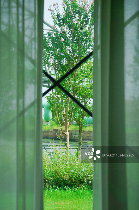 构想几何 谷仓书店窗景 摄于嘉兴沈荡古镇图片素材