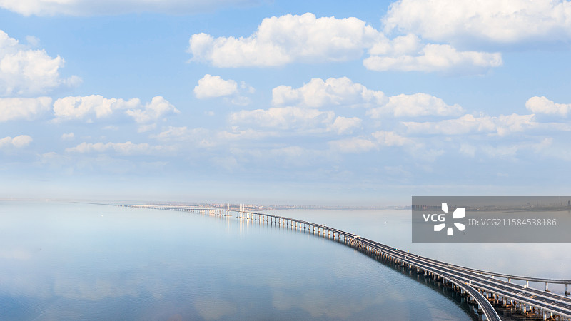 山东省青岛市胶州湾跨海大桥杭派全景图图片素材