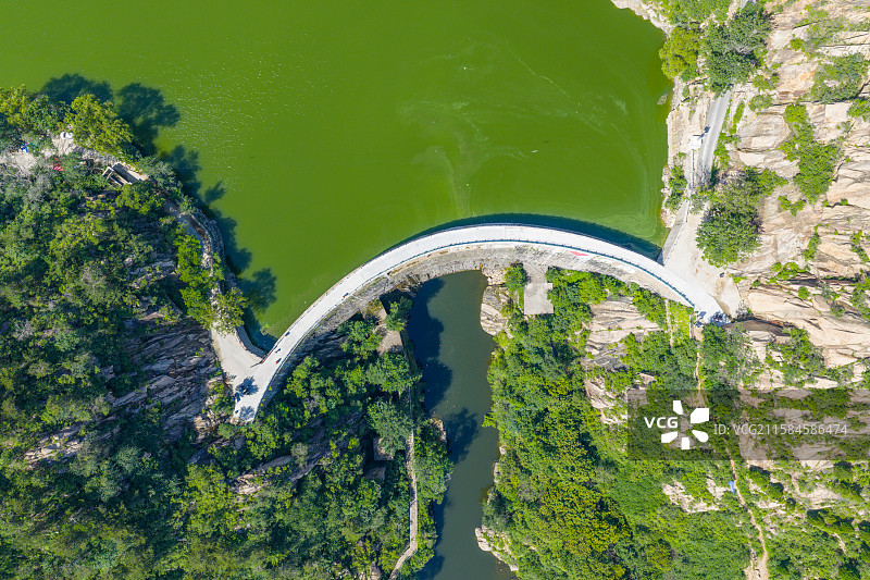 航拍济南柳埠黄巢水库图片素材