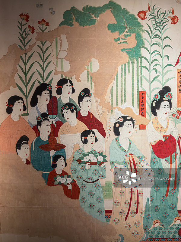 盛唐 莫高窟第130窟 都督夫人礼佛图 江西省博物馆 釉见敦煌 瓷画艺术展图片素材