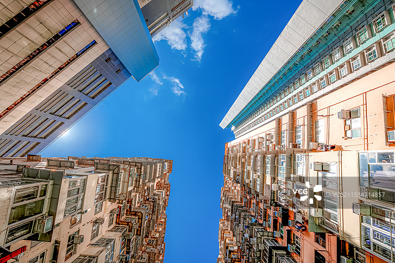 香港“怪兽大厦”城市住宅楼仰天俯视图片素材