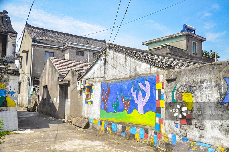 宁波镇海清水湖村；艺术乡村；乡村涂鸦图片素材