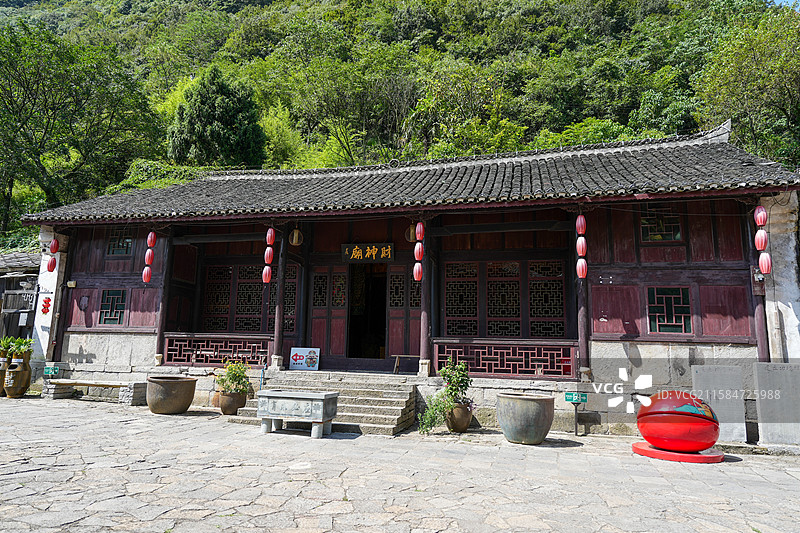 云鹫山云峰屯堡财神庙图片素材