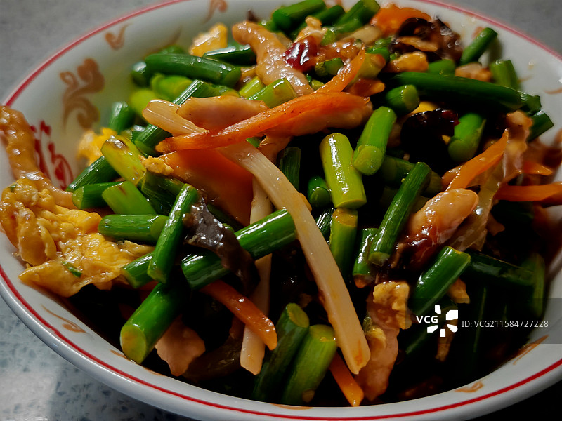 家庭自制 ，美味蒜苗炒鱼香肉丝，少油少盐图片素材