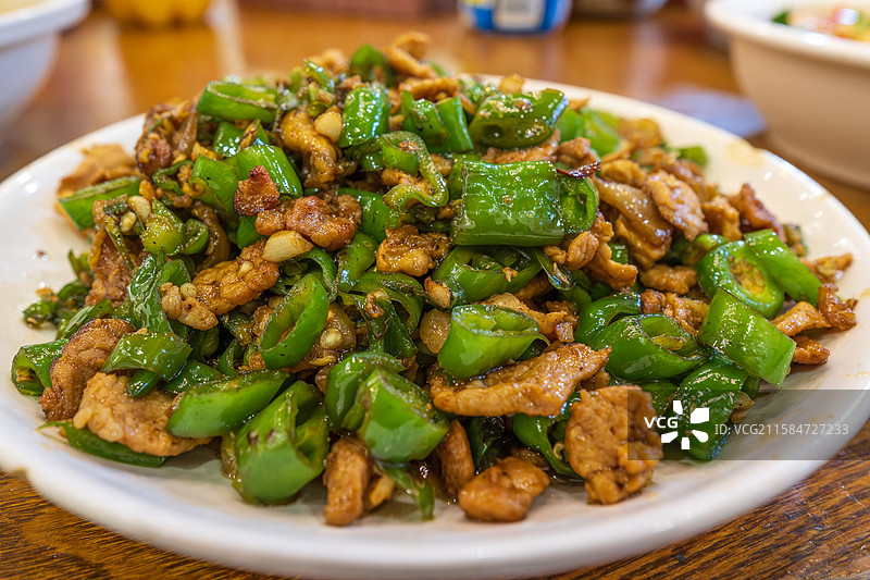农家小炒辣椒炒肉图片素材