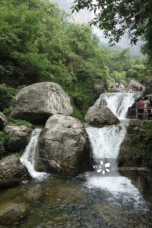 河南省焦作市修武县云台山：潭瀑峡情人瀑图片素材