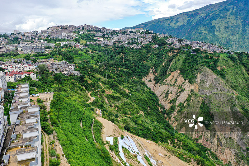 云南红河县高山城市风光航拍图片素材