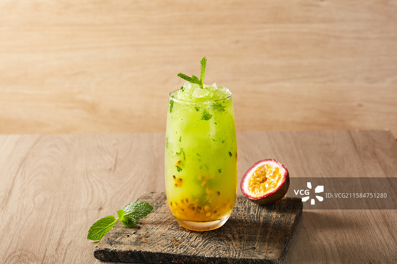 薄荷百香果图片素材