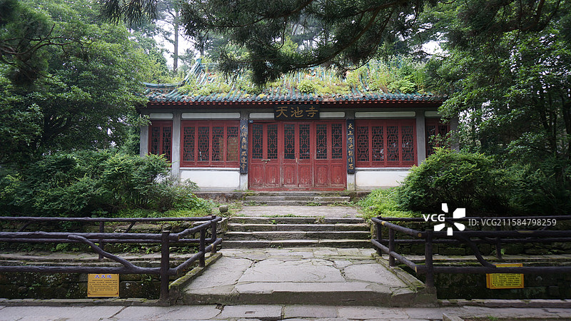 江西省九江市庐山风景区：天池寺大天池图片素材