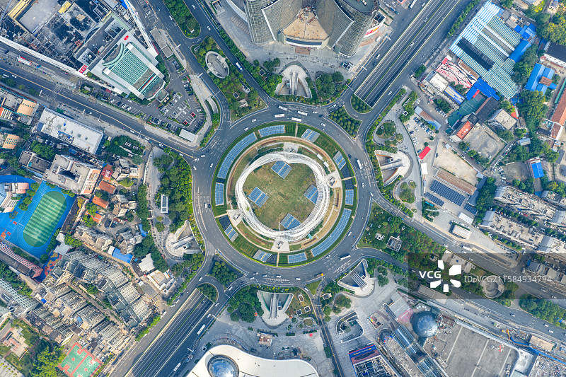 航拍湖北省武汉市光谷广场城市道路交通环岛风光图片素材
