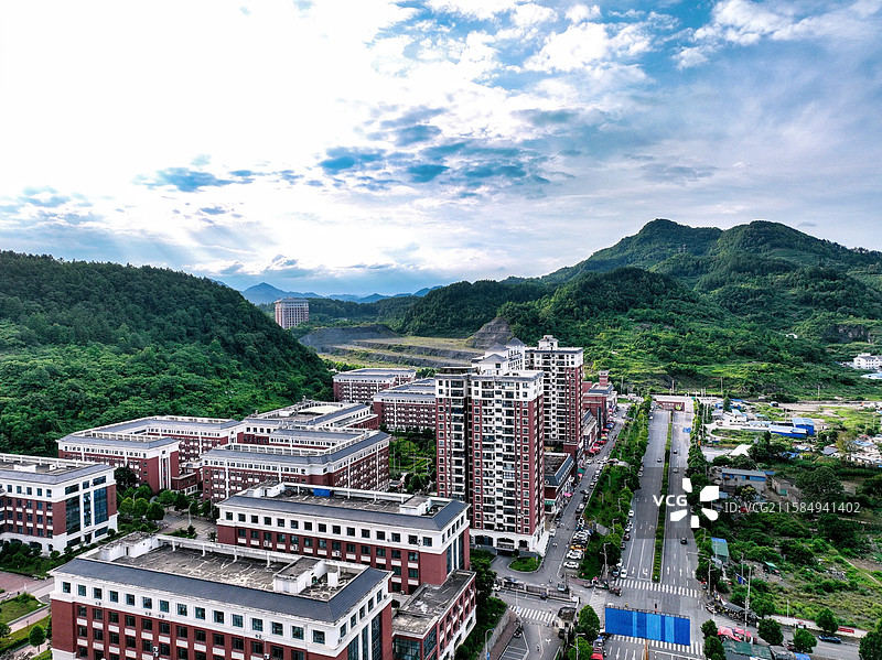 遵义医科大学医学与科技学院风光图片素材