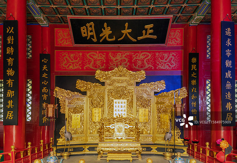 正大光明“资料图”图片素材