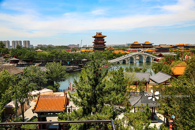 河南开封清明上河园拂云阁建筑风光图片素材