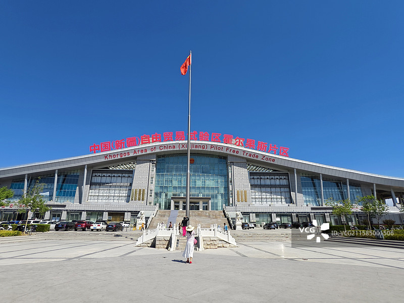 新疆伊犁霍尔果斯口岸风光图片素材